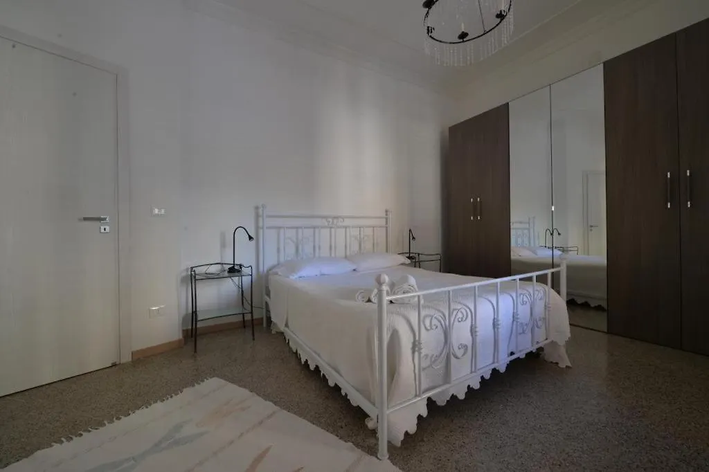 Brand New 3 Bedroom Apartment In Palermo Center Italy